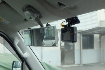 交通事故撲滅 全車ドライブレコーダー設置